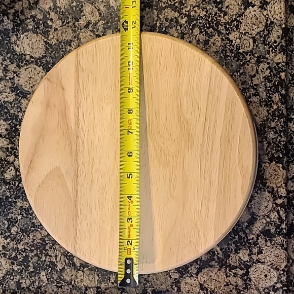 Iris gourmet cheese charcuterie board - Picture 6 of 6